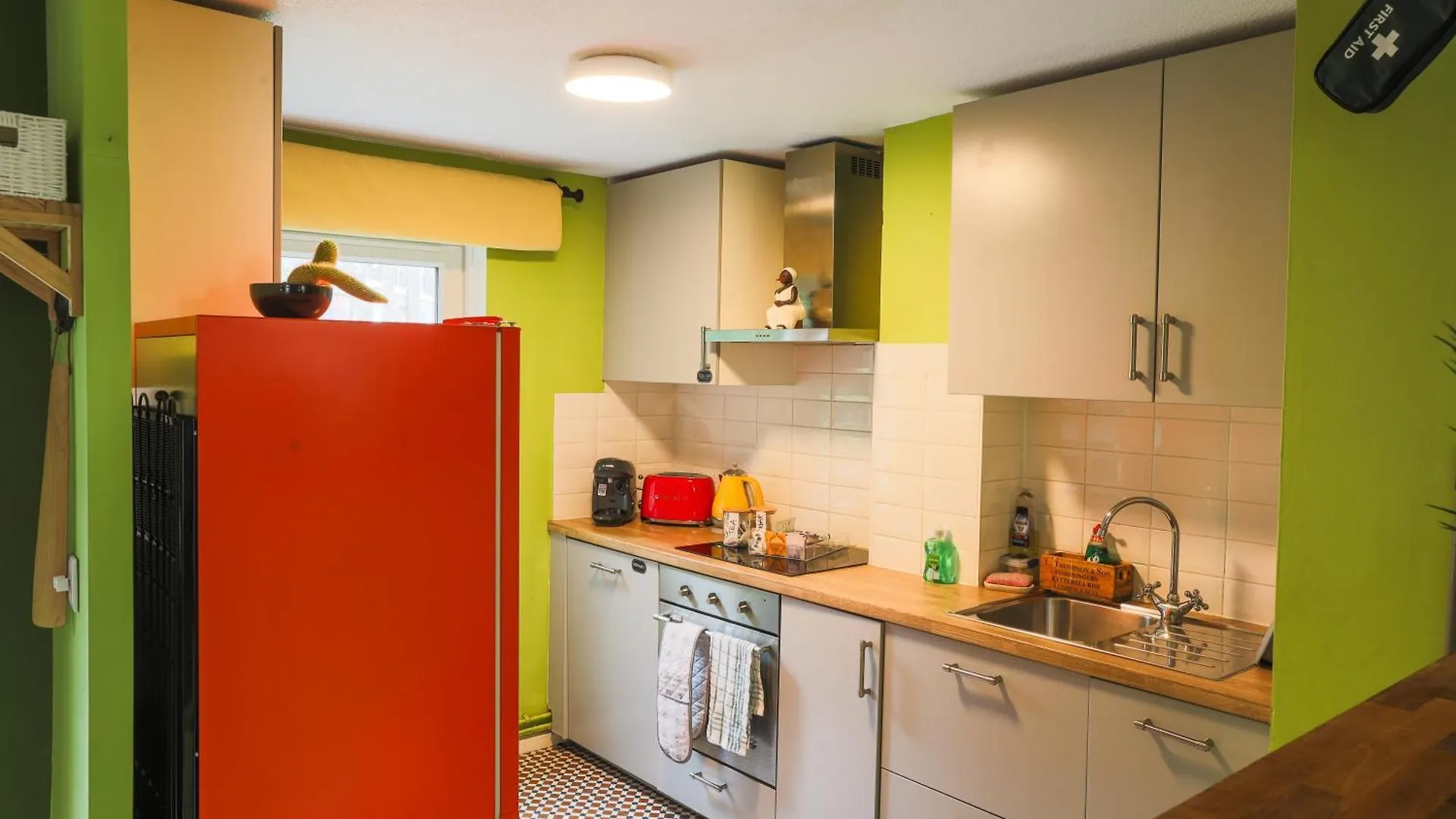 Appartement 5 Star London Bridge Apt, Luxury Retreat W Parking -Mobile Rate Offers- Genius Offers-Wifi-Families-Netflix-City Centre!